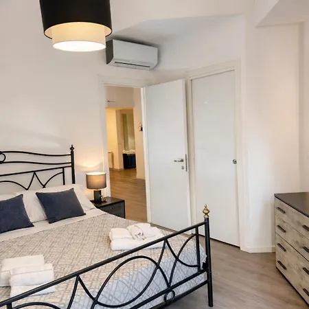 Tatil Evi Valle Aurelia Station House One By Dama Roma